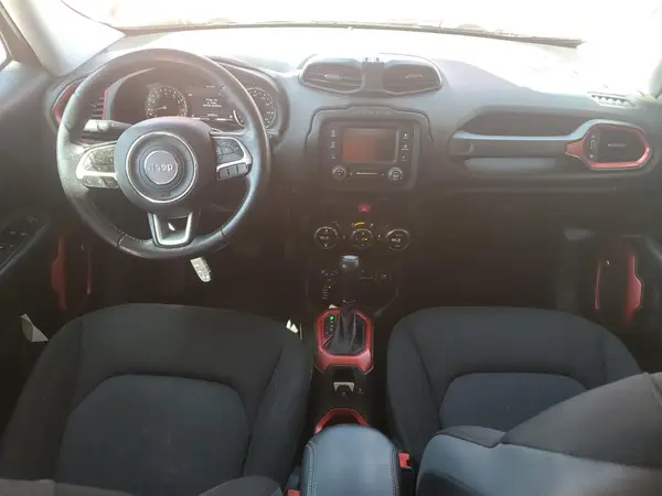 ZACCJBCTXGPD37677 2016 JEEP RENEGADE - Image 8