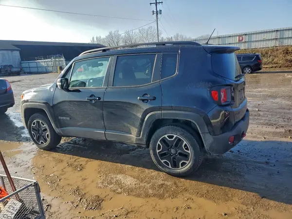 ZACCJBCTXGPD39395 2016 JEEP RENEGADE - Image 2