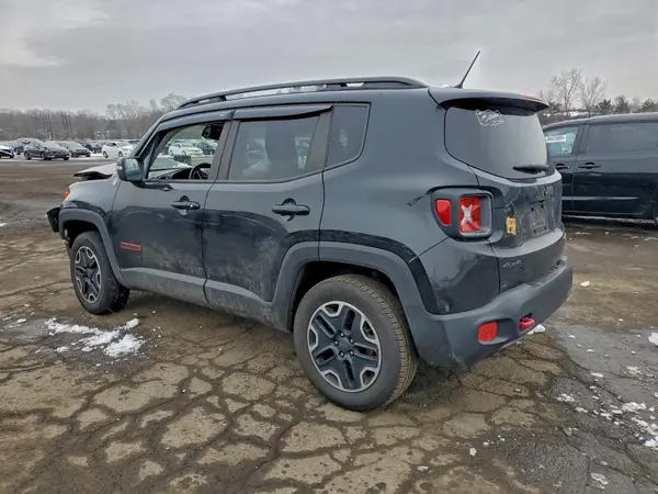 ZACCJBCTXGPD41275 2016 JEEP RENEGADE - Image 2