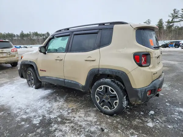 ZACCJBCTXGPD41888 2016 JEEP RENEGADE - Image 2