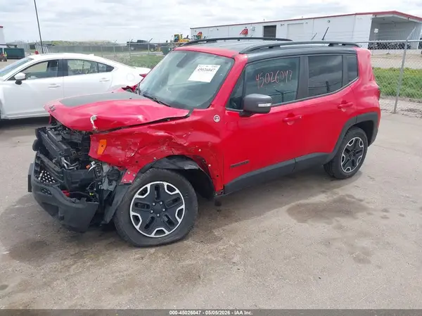 ZACCJBCTXGPD58349 2016 JEEP RENEGADE - Image 2