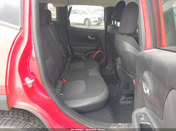 ZACCJBCTXGPD58349 2016 JEEP RENEGADE - Image 8