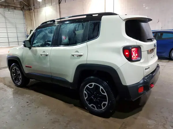 ZACCJBCTXGPD66399 2016 JEEP RENEGADE - Image 2