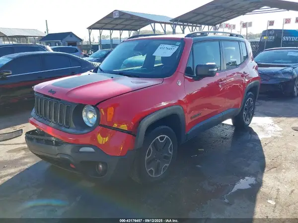 ZACCJBCTXGPD67343 2016 JEEP RENEGADE - Image 2