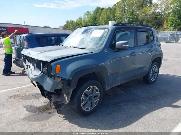 ZACCJBCTXGPD87706 2016 JEEP RENEGADE - Image 2