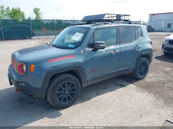 ZACCJBCTXGPD99550 2016 JEEP RENEGADE - Image 2