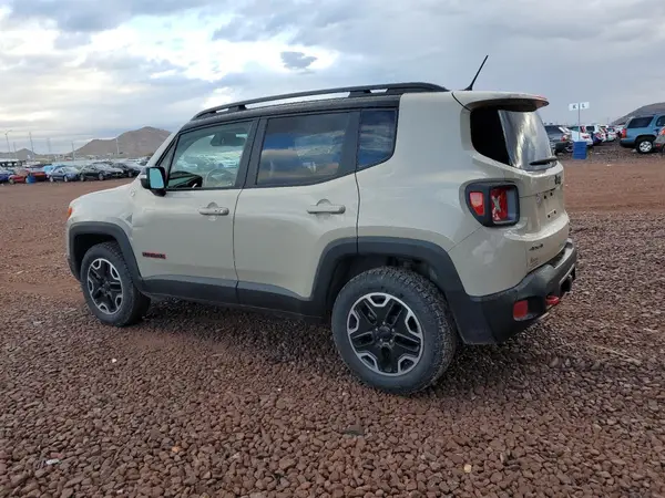 ZACCJBCTXGPE04536 2016 JEEP RENEGADE - Image 2