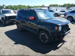 ZACCJBCTXGPE04701 2016 JEEP RENEGADE