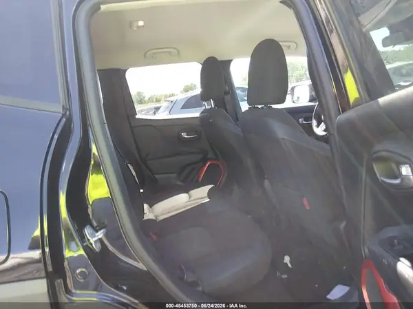 ZACCJBCTXGPE04701 2016 JEEP RENEGADE - Image 8