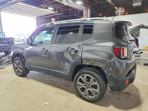 ZACCJBDB0HPE54899 2017 JEEP RENEGADE - Image 2