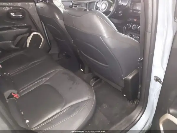 ZACCJBDB0HPE79155 2017 JEEP RENEGADE - Image 8