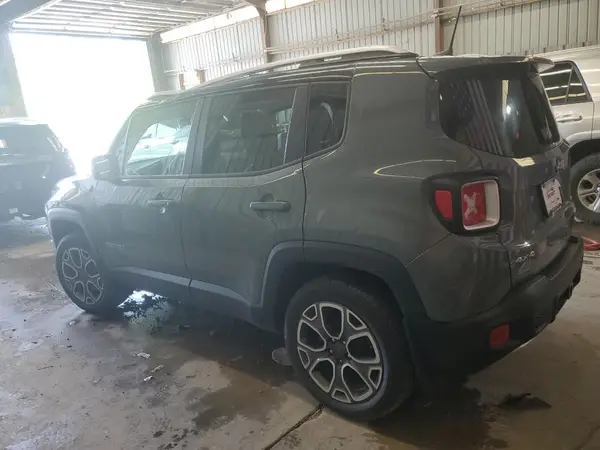 ZACCJBDB0JPH46672 2018 JEEP RENEGADE - Image 2