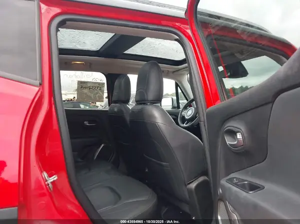 ZACCJBDB0JPH99792 2018 JEEP RENEGADE - Image 8