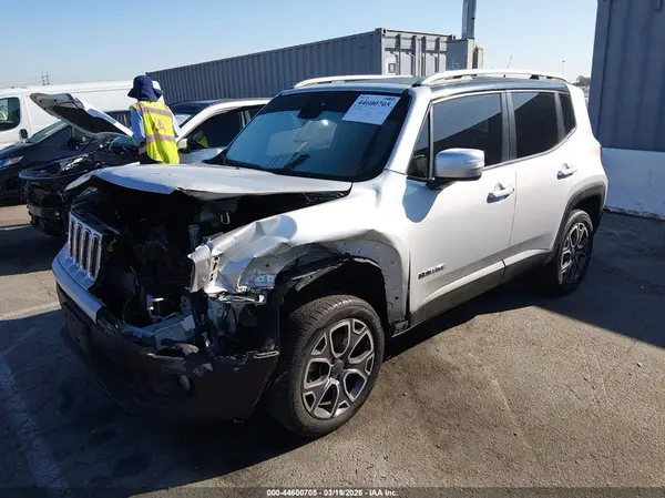ZACCJBDB1HPE54524 2017 JEEP RENEGADE - Image 2