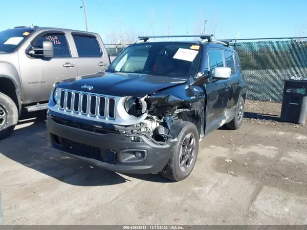 ZACCJBDB1JPJ15751 2018 JEEP RENEGADE - Image 2