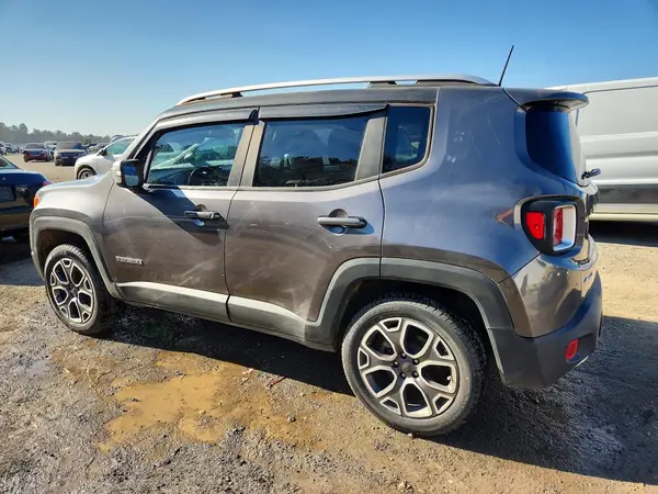 ZACCJBDB2JPH39688 2018 JEEP RENEGADE - Image 2