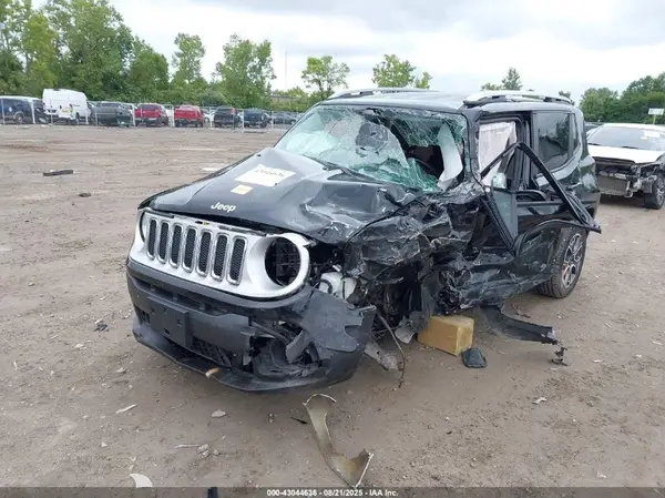 ZACCJBDB3HPE91977 2017 JEEP RENEGADE - Image 2