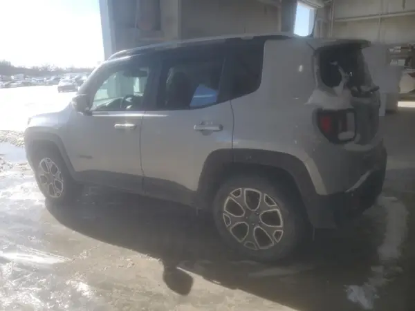 ZACCJBDB4JPH42172 2018 JEEP RENEGADE - Image 2
