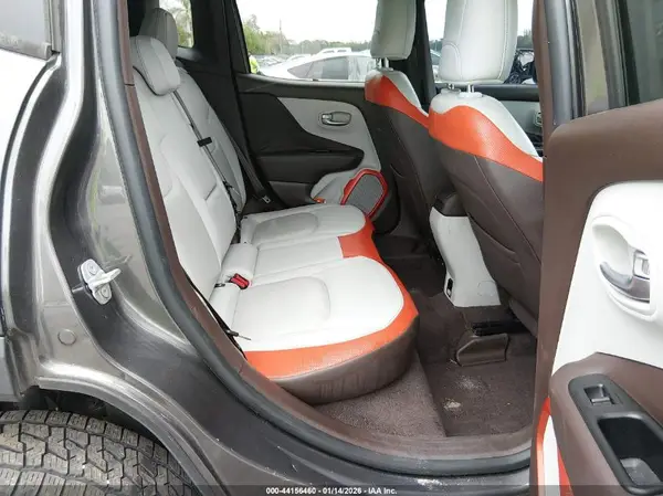 ZACCJBDB5HPF52374 2017 JEEP RENEGADE - Image 8