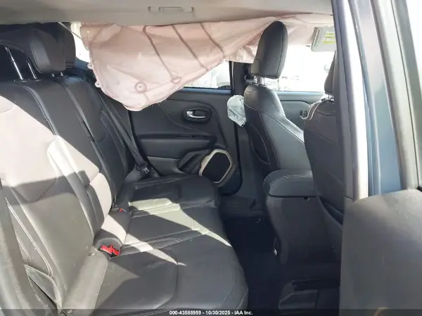 ZACCJBDB5HPG53382 2017 JEEP RENEGADE - Image 8