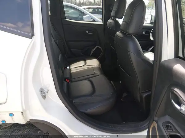 ZACCJBDB5HPG54354 2017 JEEP RENEGADE - Image 8