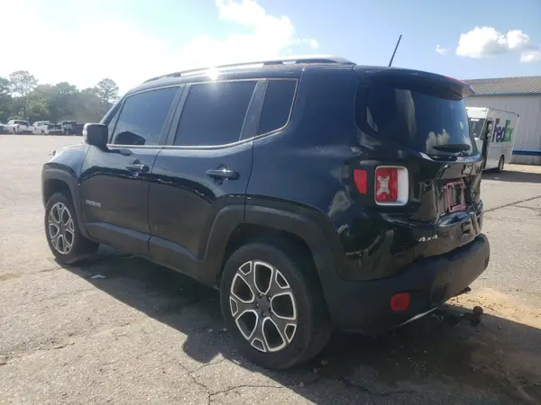 ZACCJBDB5JPH01677 2018 JEEP RENEGADE - Image 2