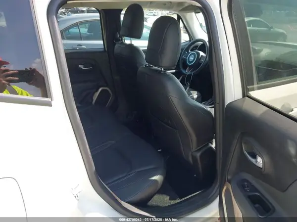 ZACCJBDB6HPF31940 2017 JEEP RENEGADE - Image 8