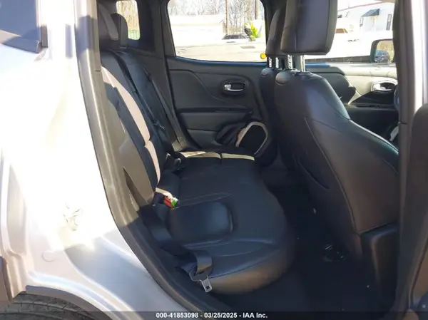 ZACCJBDB7HPE87317 2017 JEEP RENEGADE - Image 8