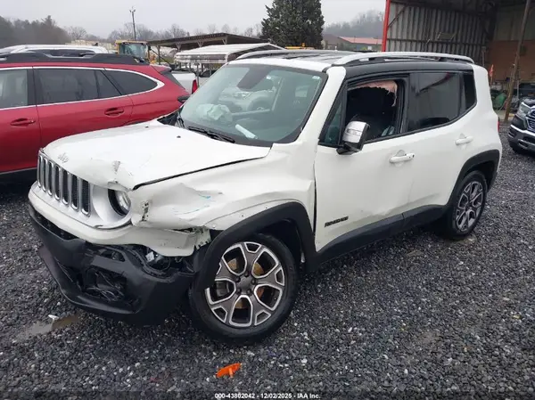 ZACCJBDB8HPE54469 2017 JEEP RENEGADE - Image 2