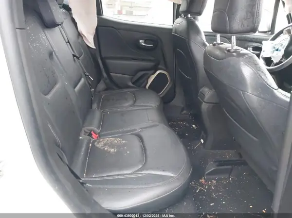 ZACCJBDB8HPE54469 2017 JEEP RENEGADE - Image 8