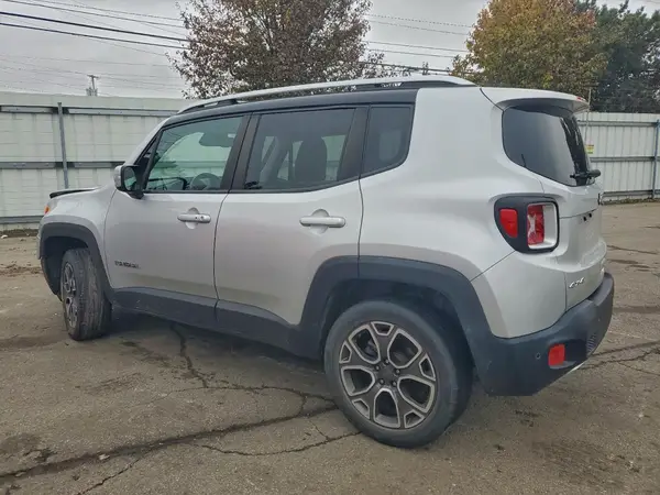 ZACCJBDB8JPG77939 2018 JEEP RENEGADE - Image 2