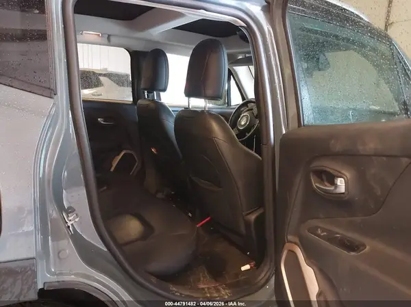 ZACCJBDB9HPF23654 2017 JEEP RENEGADE - Image 8