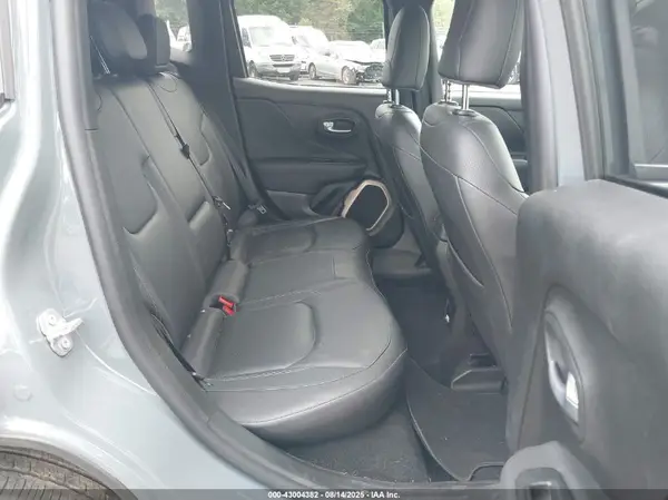ZACCJBDB9HPF39661 2017 JEEP RENEGADE - Image 8