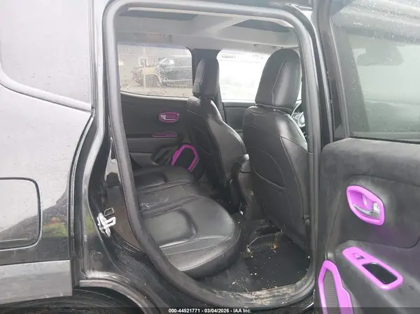 ZACCJBDB9HPF96572 2017 JEEP RENEGADE - Image 8