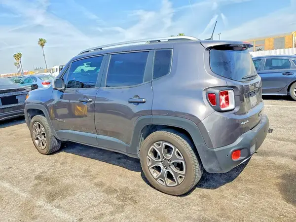 ZACCJBDB9JPH15517 2018 JEEP RENEGADE - Image 2