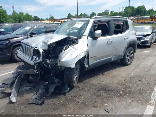 ZACCJBDBXHPF13165 2017 JEEP RENEGADE - Image 2