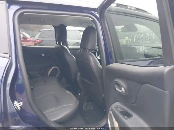 ZACCJBDBXHPF82079 2017 JEEP RENEGADE - Image 8