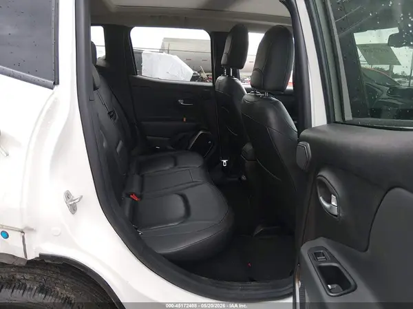 ZACCJBDBXJPH13873 2018 JEEP RENEGADE - Image 8