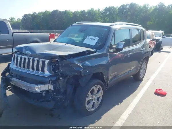 ZACCJBDBXJPH30656 2018 JEEP RENEGADE - Image 2