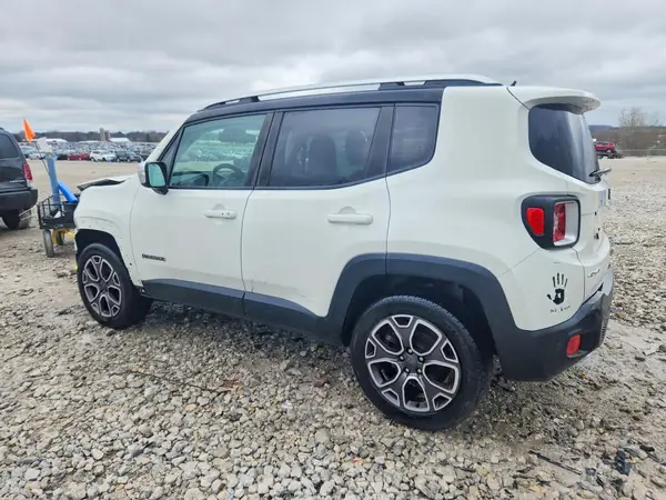 ZACCJBDT0GPC74006 2016 JEEP RENEGADE - Image 2