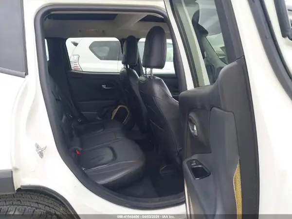 ZACCJBDT0GPC80243 2016 JEEP RENEGADE - Image 8