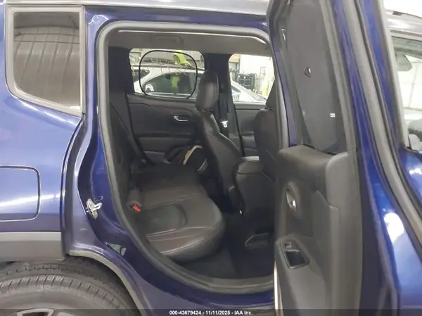 ZACCJBDT0GPD37573 2016 JEEP RENEGADE - Image 8