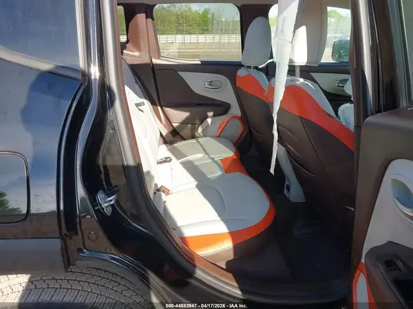 ZACCJBDT0GPE12935 2016 JEEP RENEGADE - Image 8