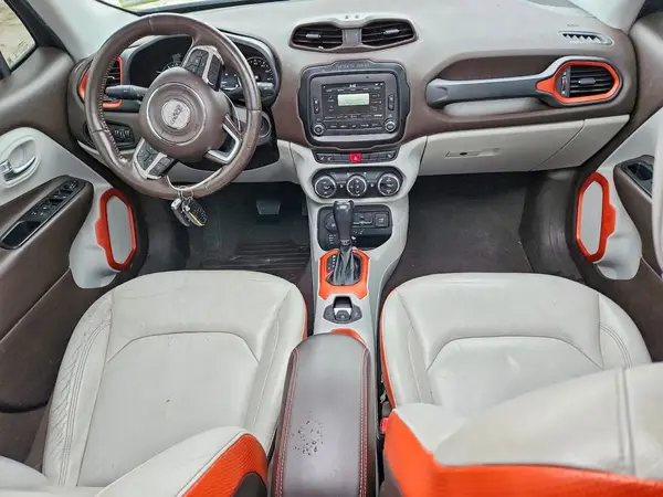 ZACCJBDT1GPE10627 2016 JEEP RENEGADE - Image 8