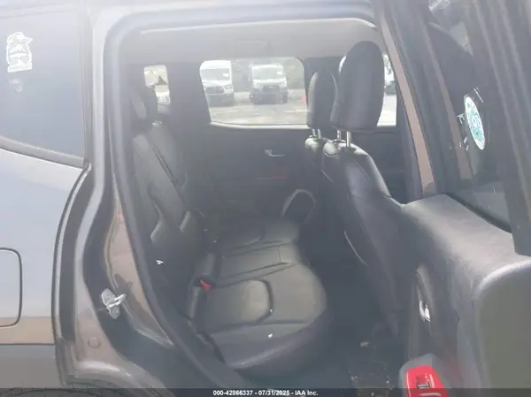 ZACCJBDT2GPD23965 2016 JEEP RENEGADE - Image 8
