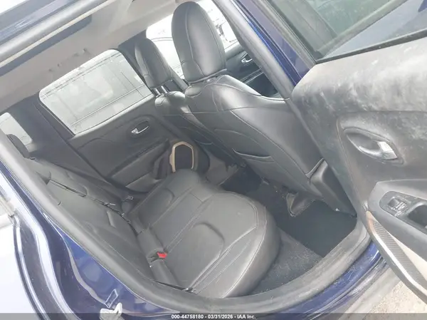 ZACCJBDT3GPD25031 2016 JEEP RENEGADE - Image 8