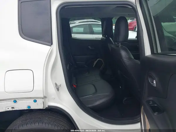 ZACCJBDT3GPD28673 2016 JEEP RENEGADE - Image 8