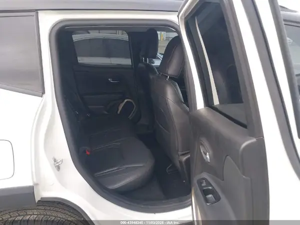 ZACCJBDT3GPD74617 2016 JEEP RENEGADE - Image 8