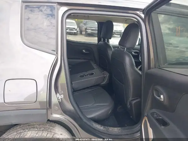 ZACCJBDT4GPC86515 2016 JEEP RENEGADE - Image 8