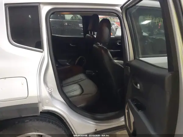 ZACCJBDT4GPD34594 2016 JEEP RENEGADE - Image 8